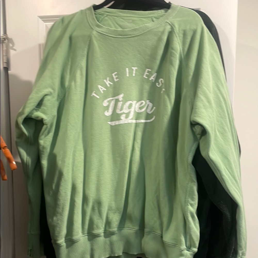 Aerie Green Crewneck Sweater with Relaxed Fit